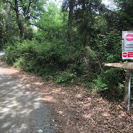 فيلا Casa Nel Bosco Sul Golfo Dei Poeti - Cipressi مونتيمارتشيلو المظهر الخارجي الصورة