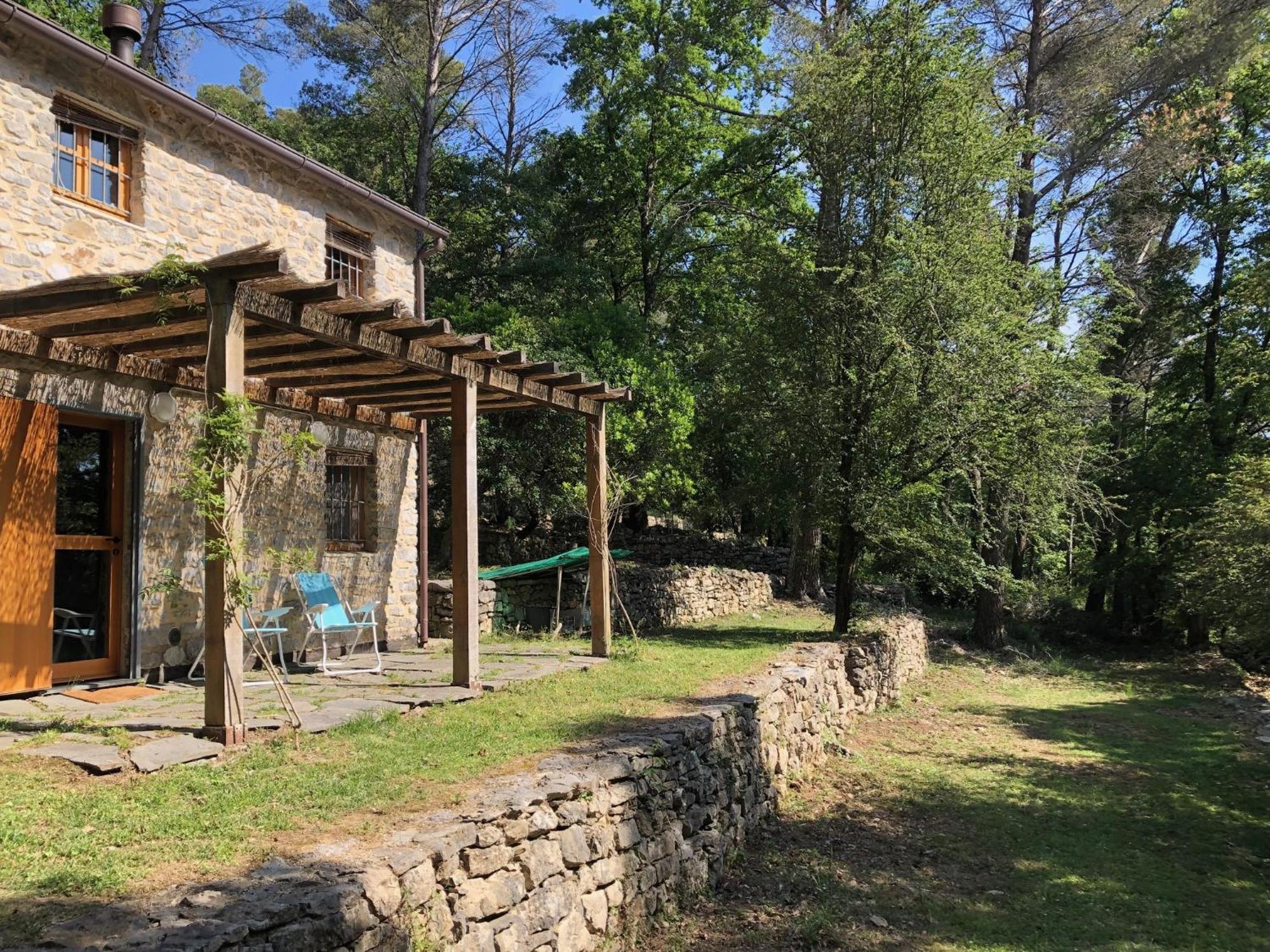 فيلا Casa Nel Bosco Sul Golfo Dei Poeti - Cipressi مونتيمارتشيلو المظهر الخارجي الصورة